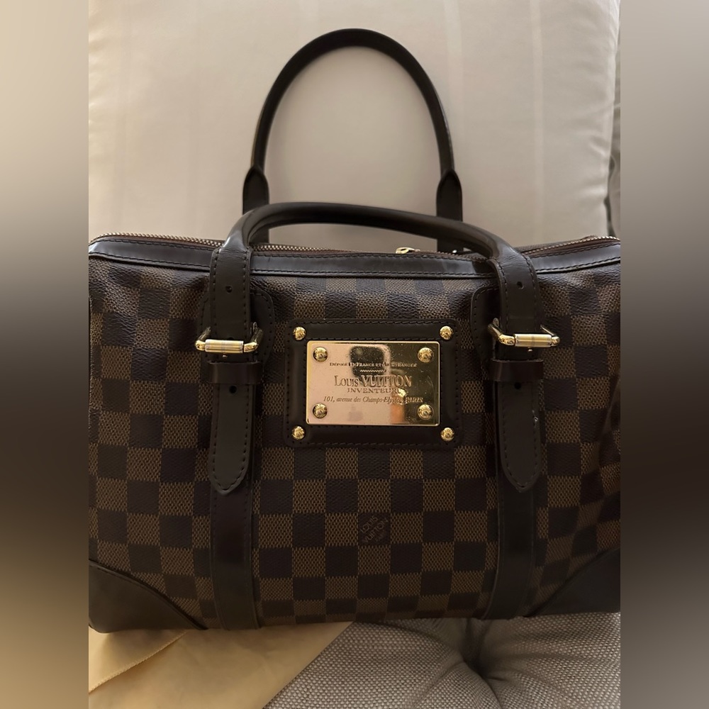 Lv Berkeley Bag - image 2